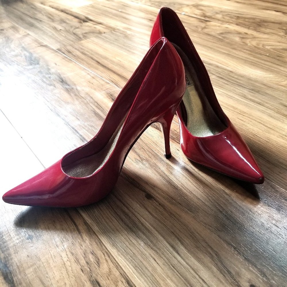 vintage Steve Madden pumps